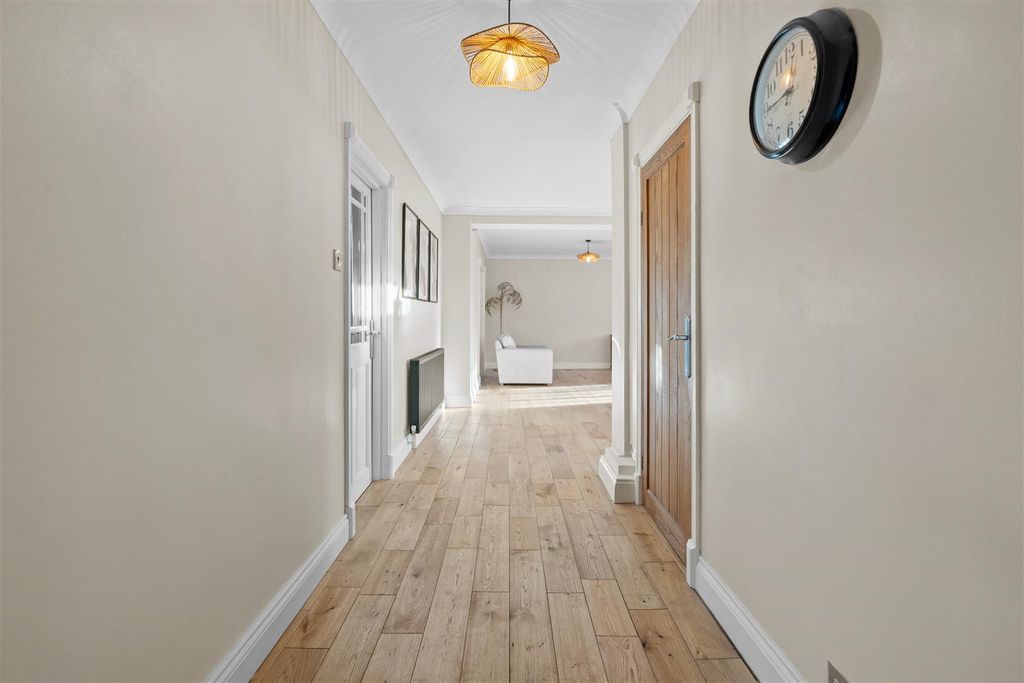 Additional image 13 of 6 bed detached house for salePark Drive, Hartlepool TS26