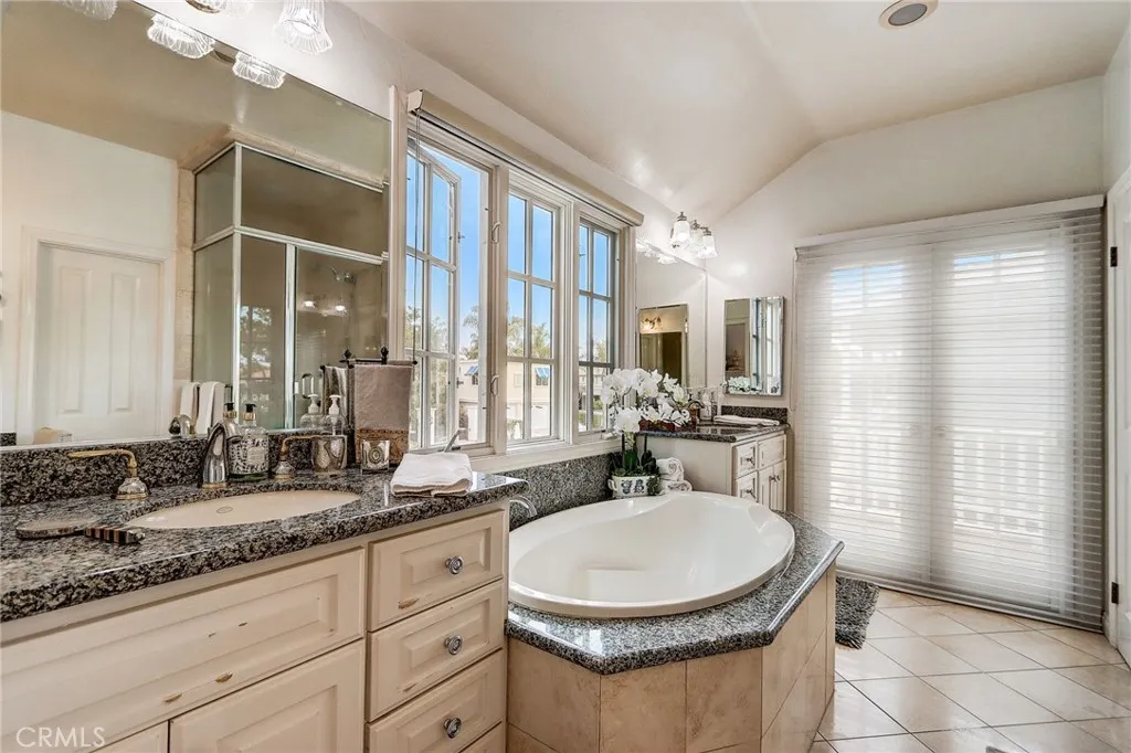 Additional image 103 of 2025 E Balboa Blvd, Newport Beach, CA 92661