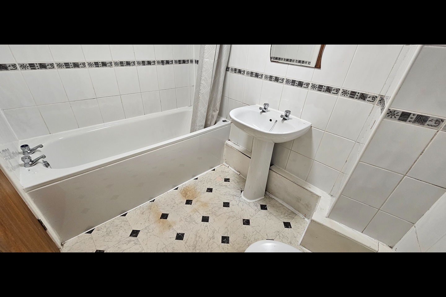 Additional image 4 of Room in a Shared House, Headingley Mount, LS6, N1 7GU