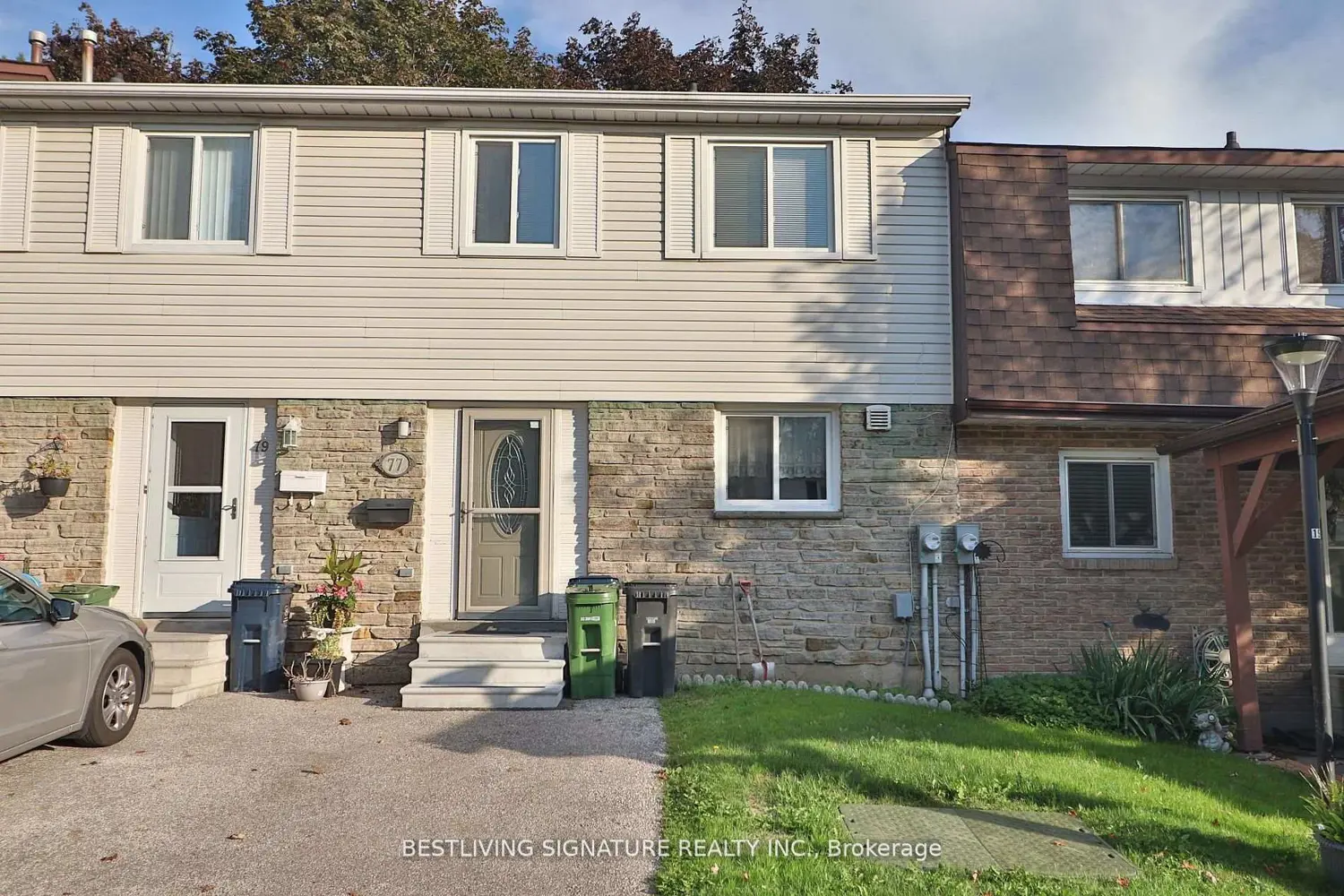 77 Crab Appleway