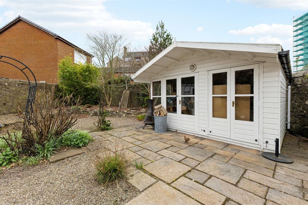 Additional image 20 of 3 bed flat for saleFlat 1, 32 King Street, Perth PH2