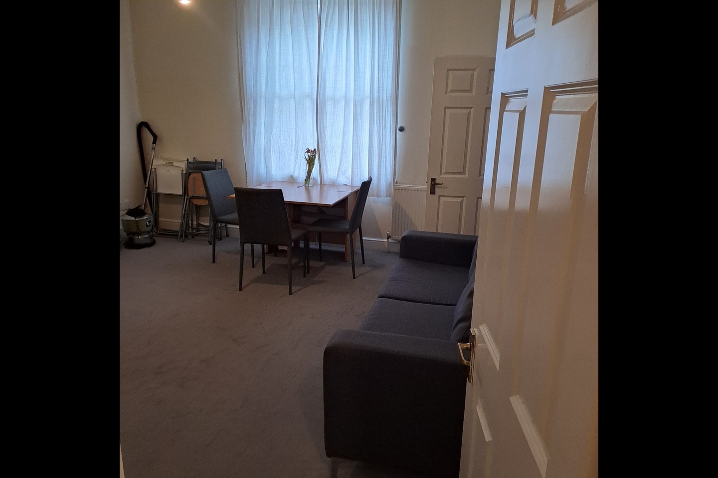 Room in a Shared Flat, Cambridge Avenue, NW6, N1 7GU