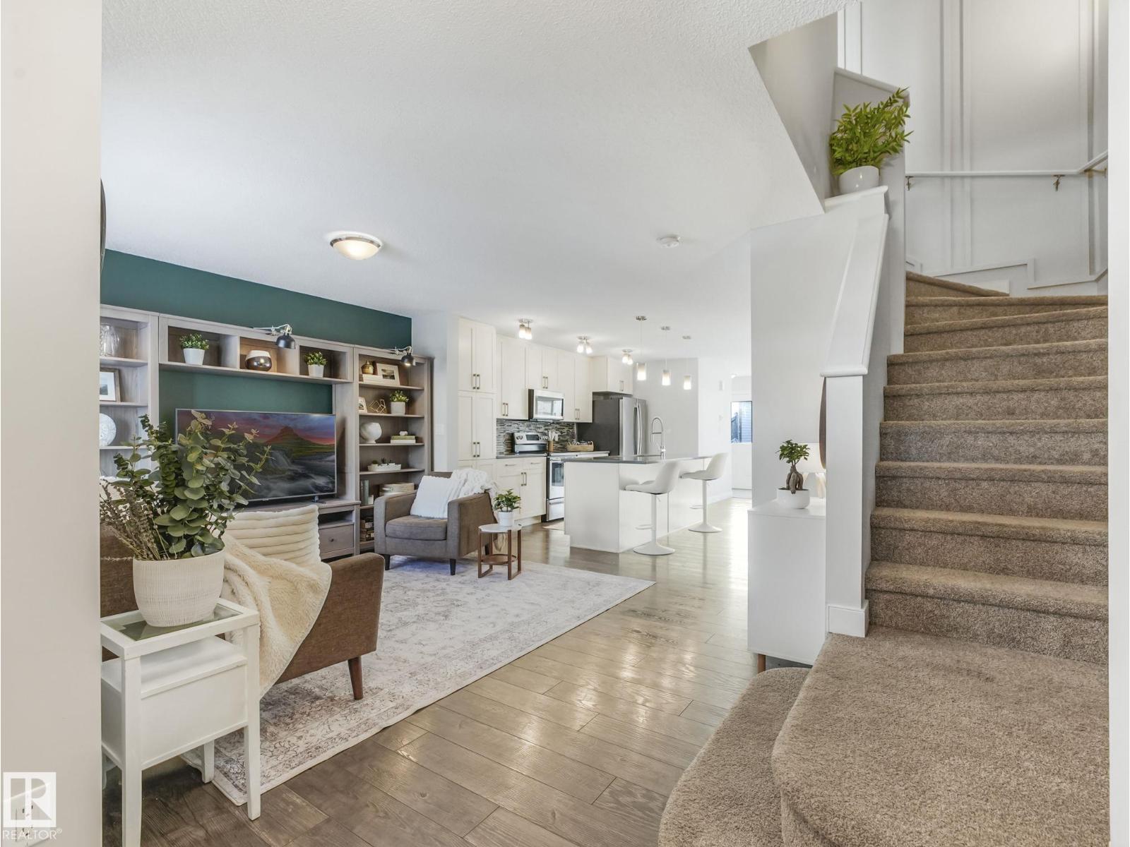 Additional image 4 of 2604 Coughlan Road SW, Edmonton, AB, T6W3S1