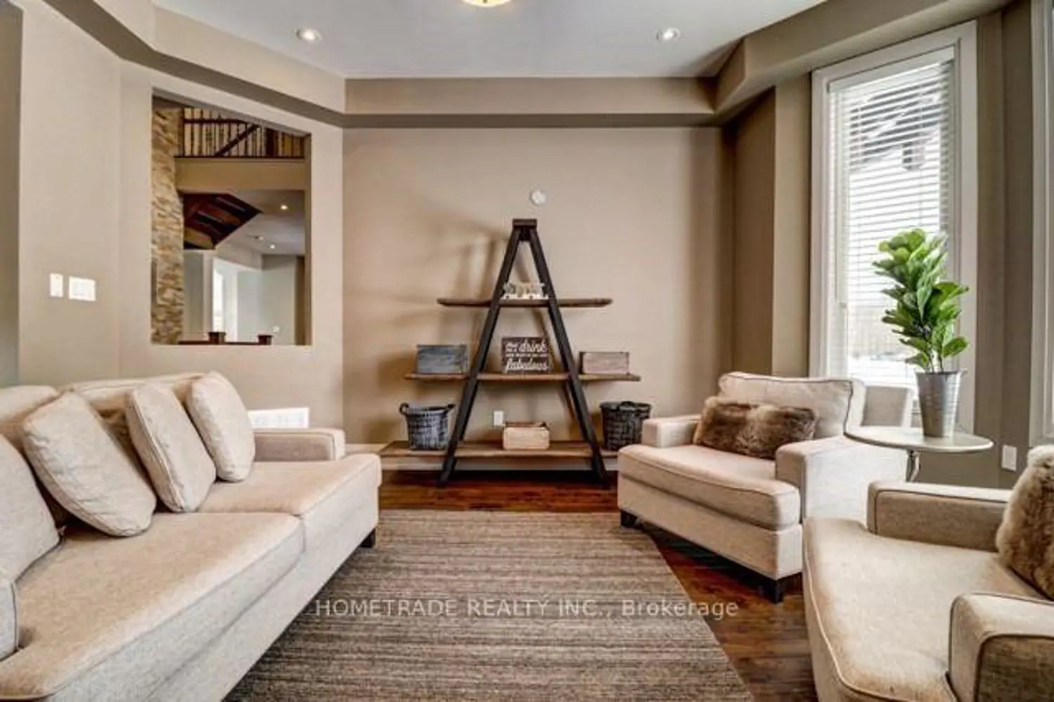 Additional image 12 of 102 Hemlock Court