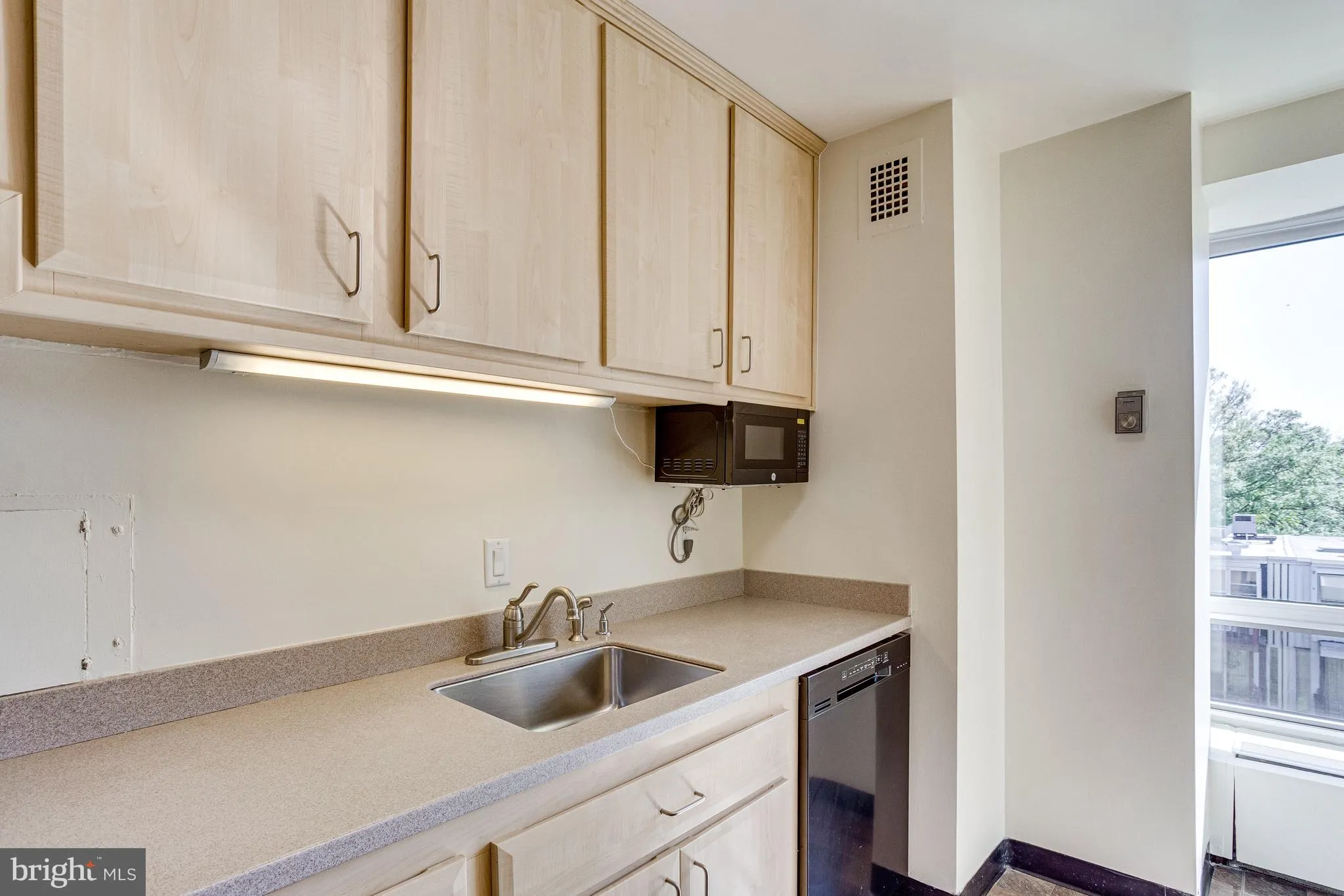 Additional image 94 of 1425 4th Street SW Unit A305, Washington, DC 20024