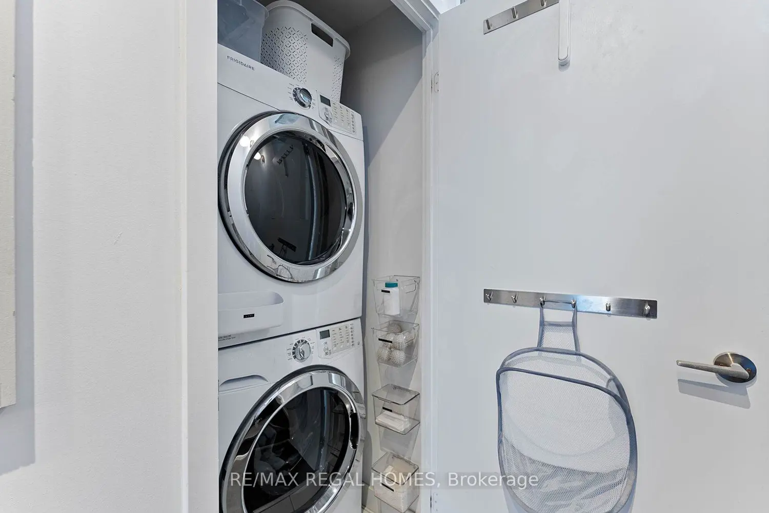 Additional image 6 of 1238 Dundas Street Th110