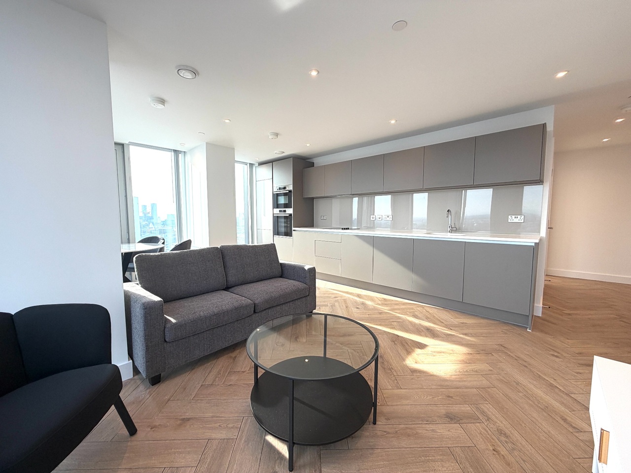 Additional image 7 of 2 Bed Flat, Port St, M1, N1 7GU