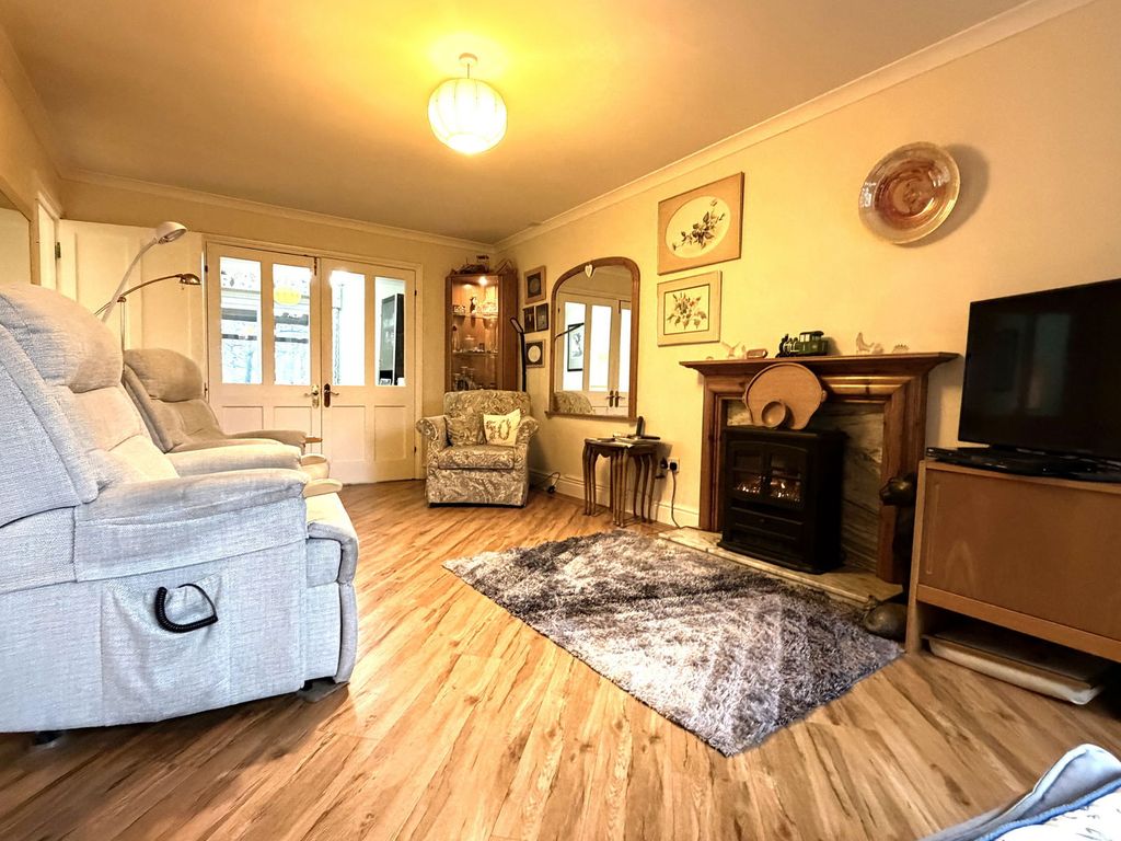 Additional image 7 of 2 bed flat for saleBerrow Court, Upton Upon Severn, Worcestershire WR8