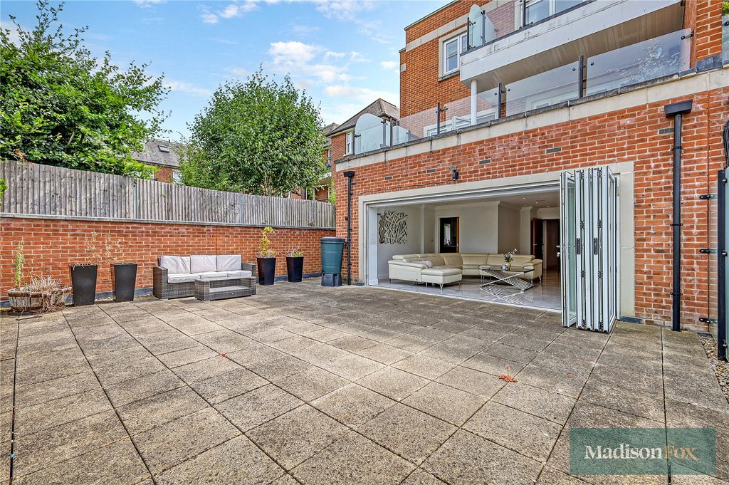 Additional image 29 of 4 bed flat for saleManor Road, Chigwell, Essex IG7