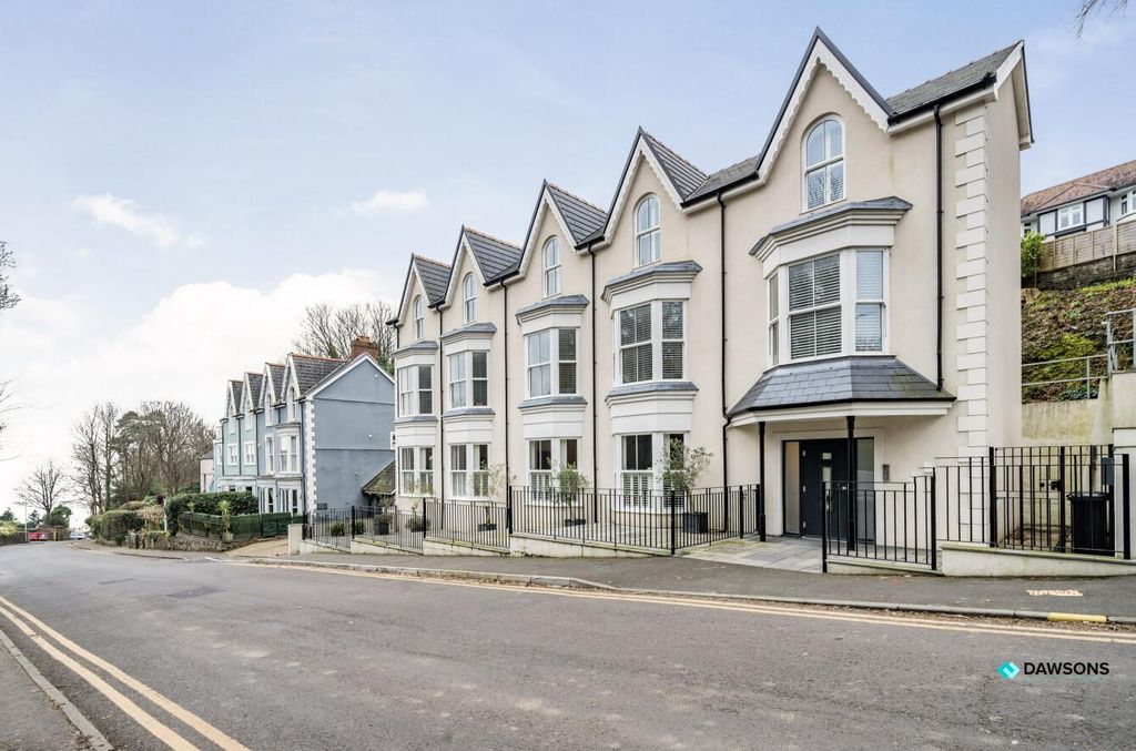 3 bed flat for saleStorr Rock House Rotherslade Road, Langland, Mumbles, Swansea SA3