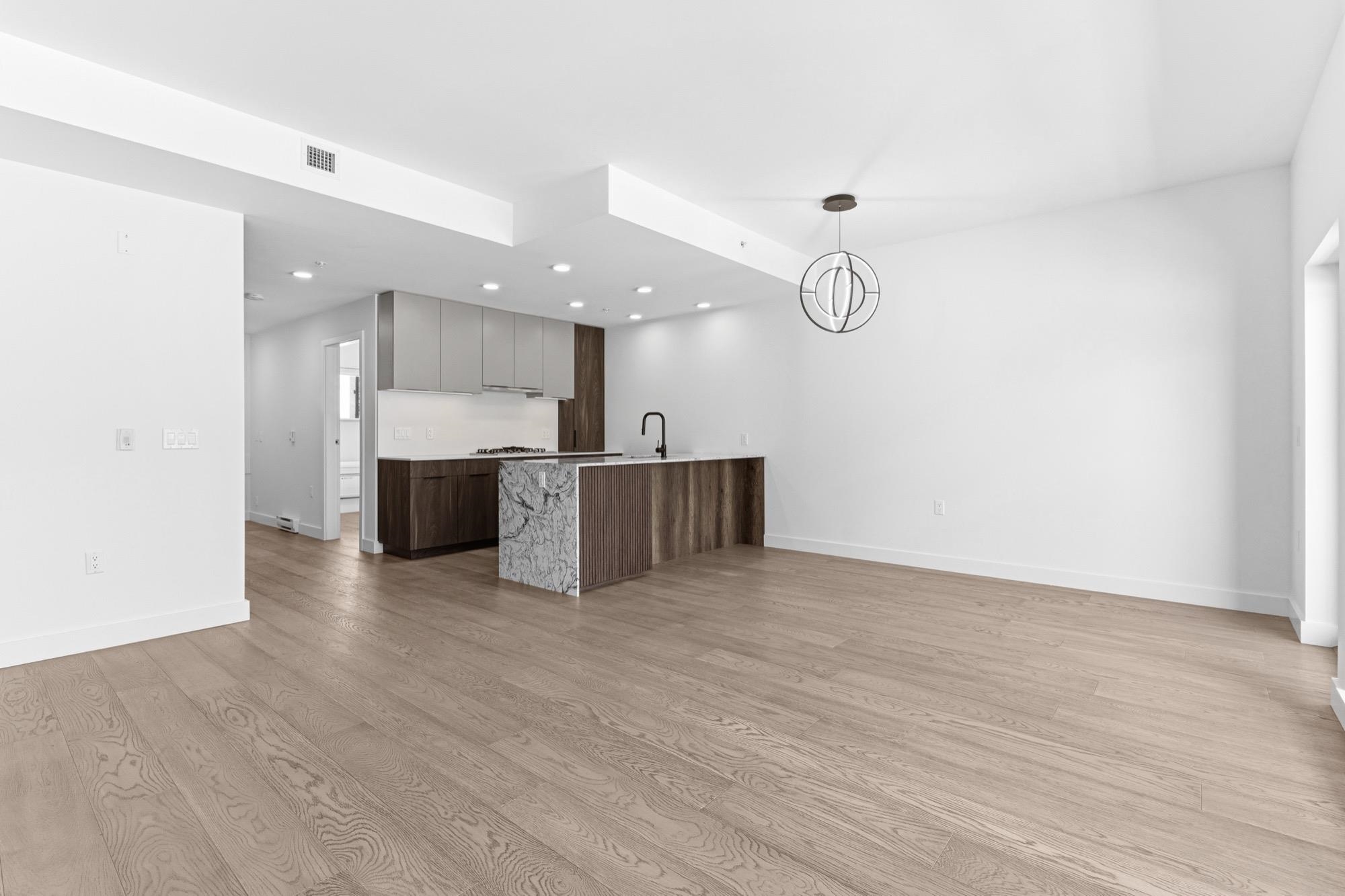 202-3590 39th Avenue W, Vancouver, BC, V6N 3A5