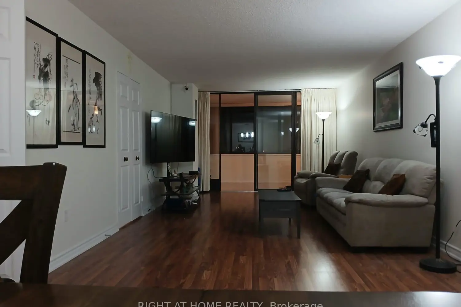 2330 Bridletowne Circle 1901