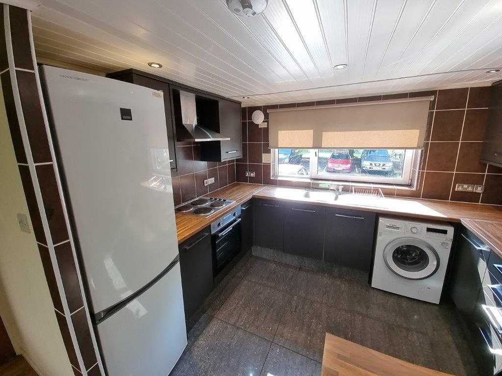 Additional image 7 of 4 Bed Flat, Hmo Licensed - St. Mungo Avenue, G4, N1 7GU