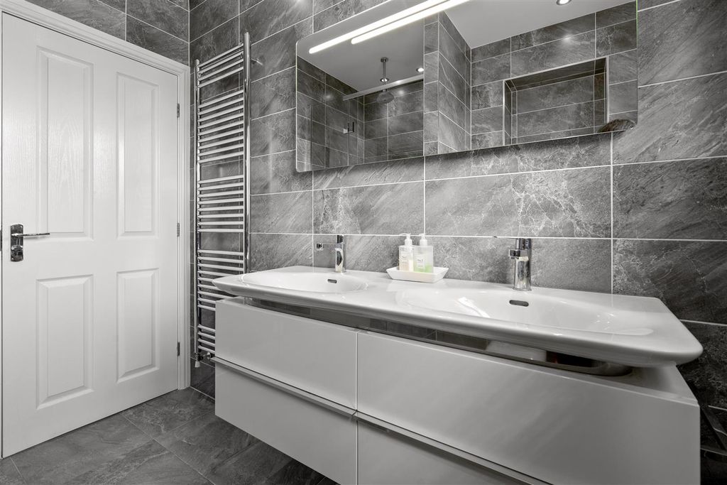 Additional image 44 of 6 bed detached house for saleWaterside Way, Hartlepool TS26