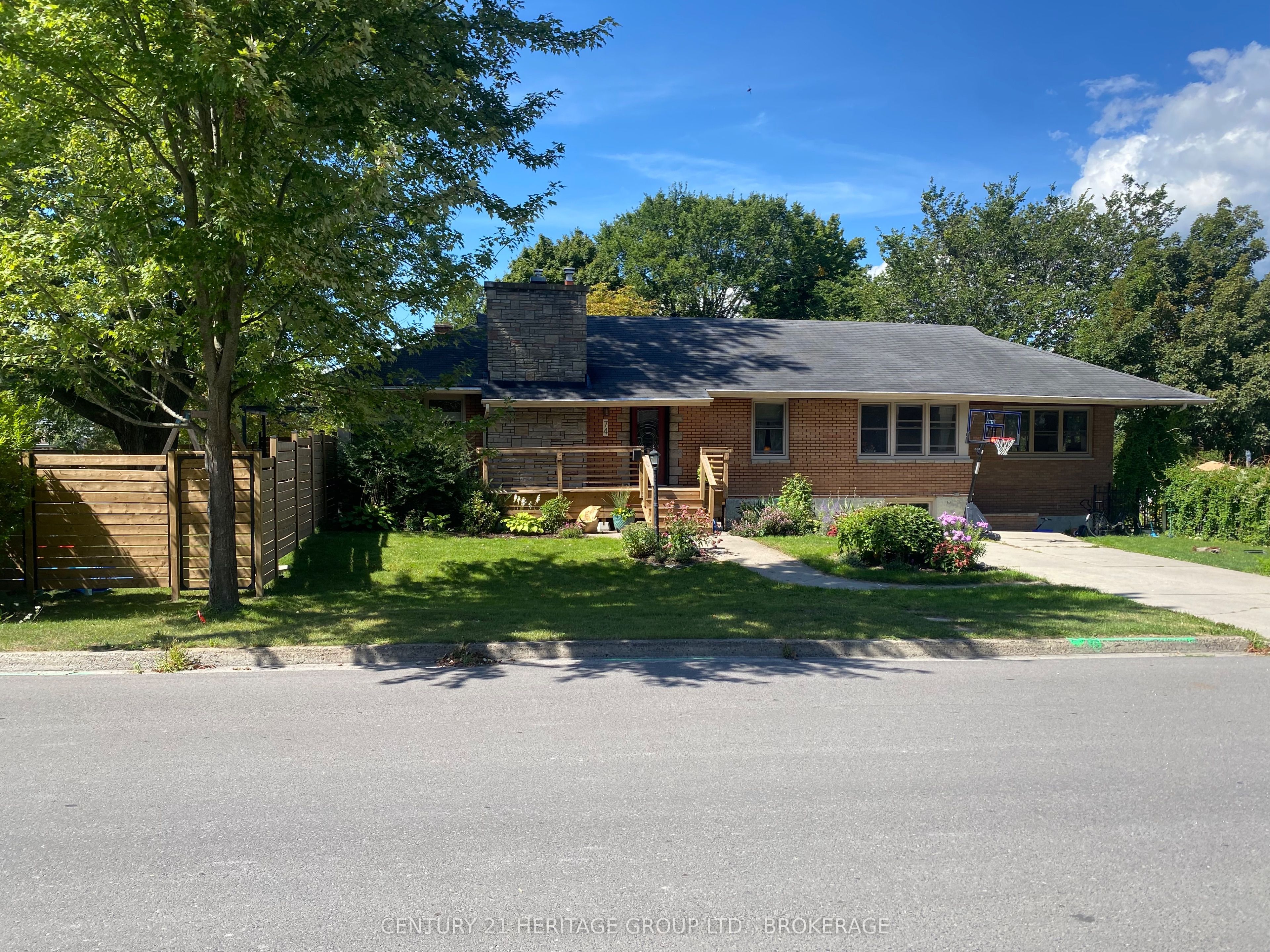 74 Mcmichael Street, Kingston, ON, K7M 1N2