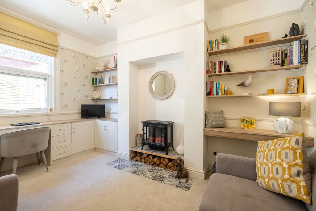 Additional image 14 of 2 bed flat for saleMostyn Avenue, West Kirby CH48