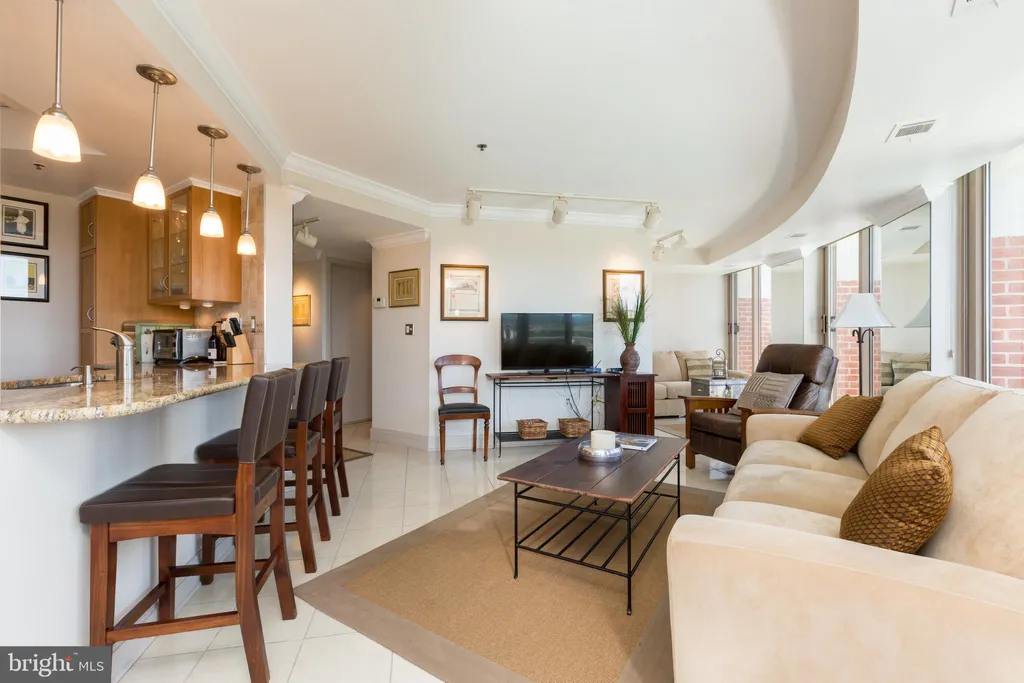 Additional image 8 of 1275 25th Street NW Unit 800, Washington, DC 20037