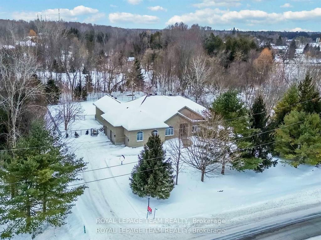 Primary image of 6196 Elkwood Drive, Ottawa, ON, K4P 1M9