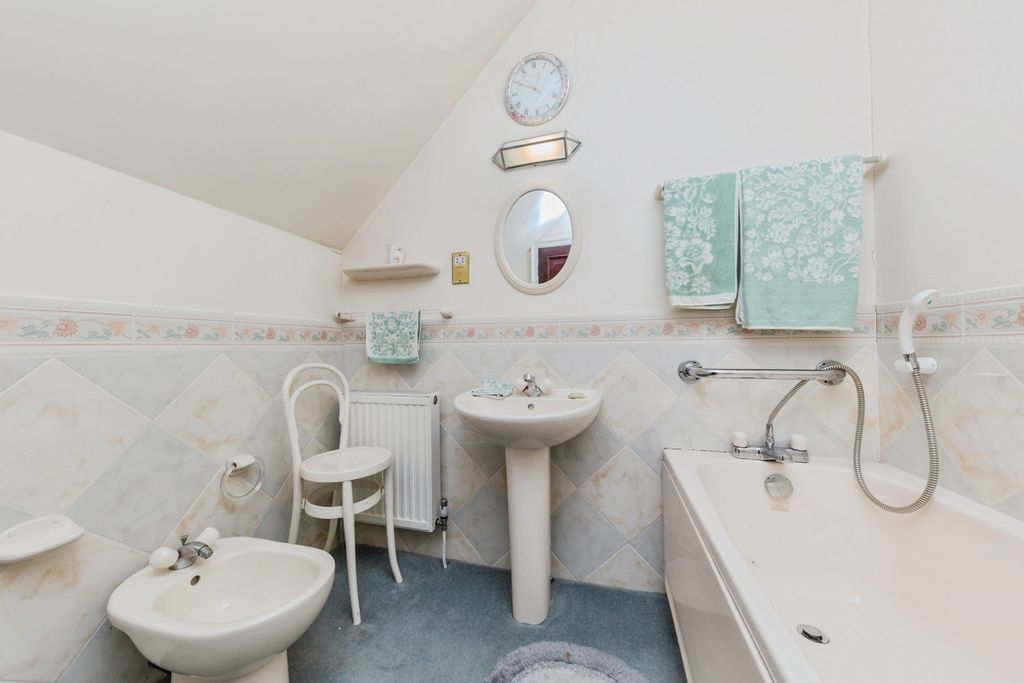 Additional image 13 of 2 bed flat for saleChurch Lane, Gawsworth, Macclesfield, Cheshire SK11
