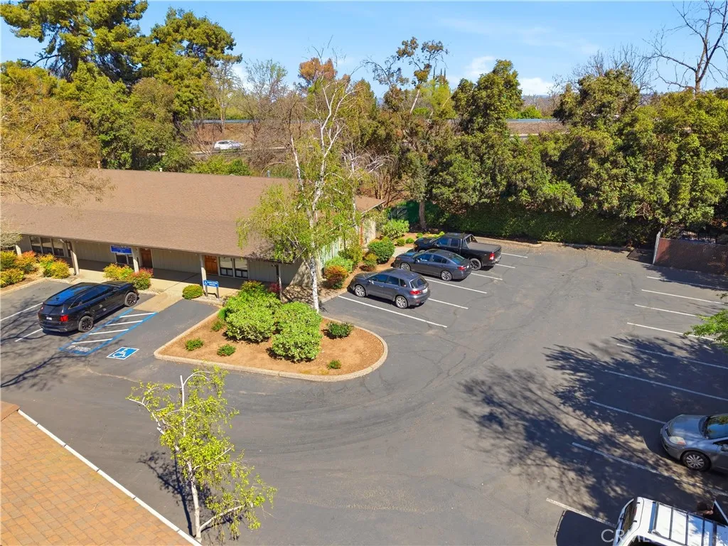 Additional image 63 of 392 Connors Court Unit A, Chico, CA 95926