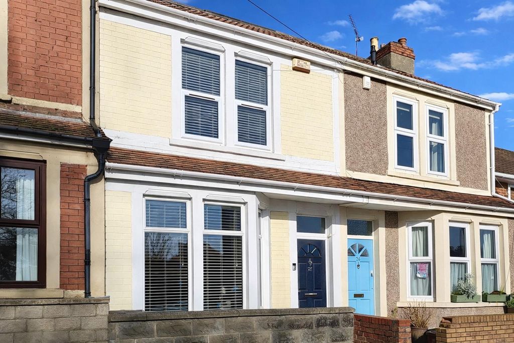 3 bed terraced house for saleLydstep Terrace, Southville, Bristol BS3