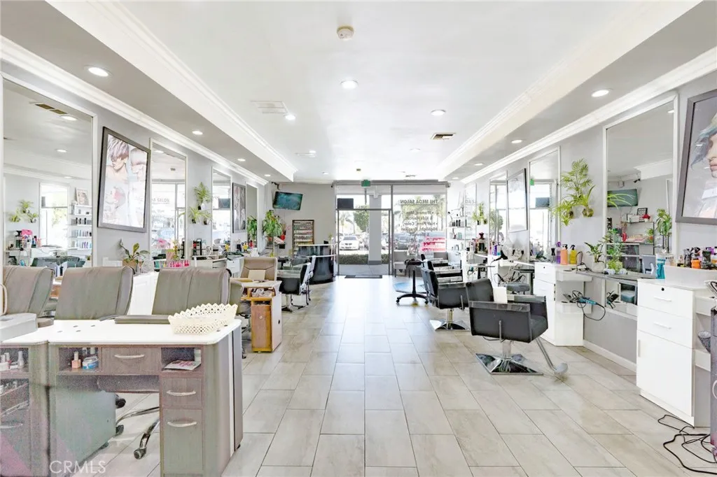 Additional image 30 of 528 E First St Unit A, Tustin, CA 92780