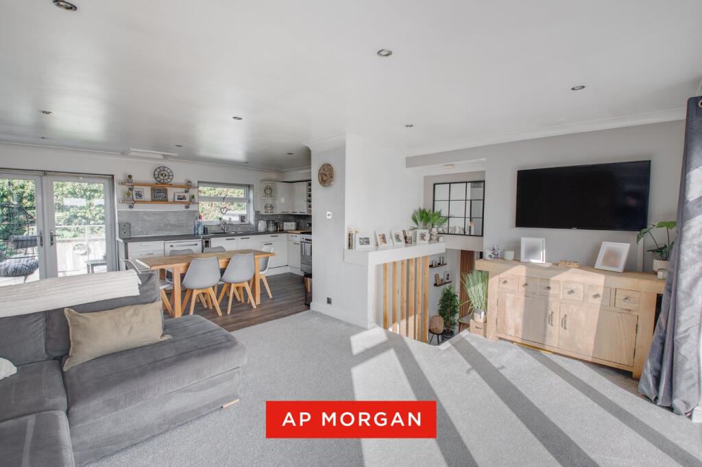 Additional image 4 of Westfields, Catshill, Bromsgrove, Worcestershire, B61