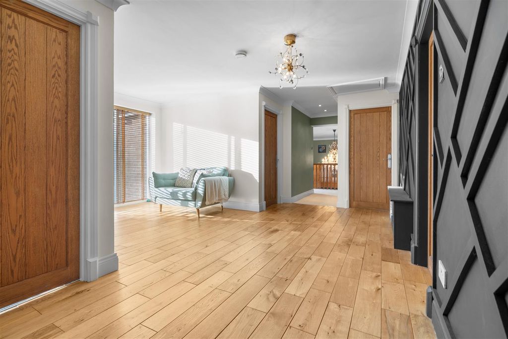 Additional image 31 of 6 bed detached house for salePark Drive, Hartlepool TS26