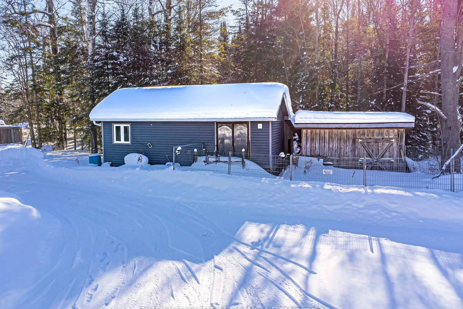 Additional image 7 of 3399 Gelert Road