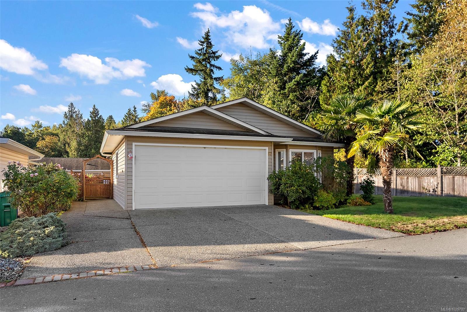 87-7570 Tetayut Road, Central Saanich, BC, V8M 2H4