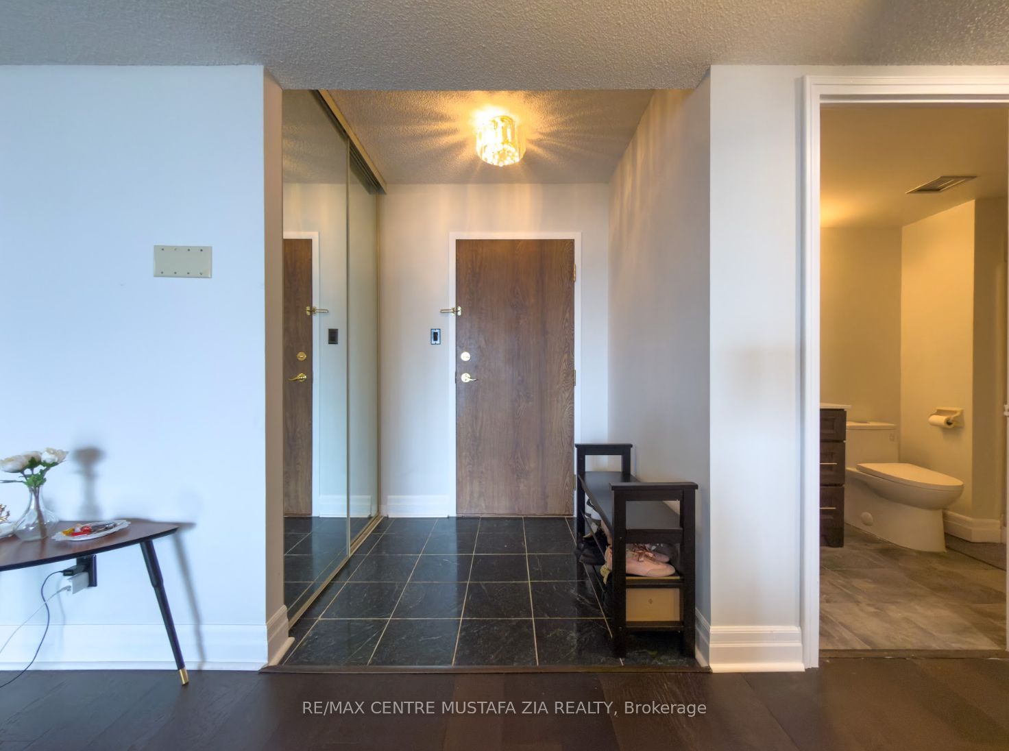 Additional image 3 of 1405-4235 Sherwoodtowne Boulevard, Mississauga, ON, L4Z 1W3