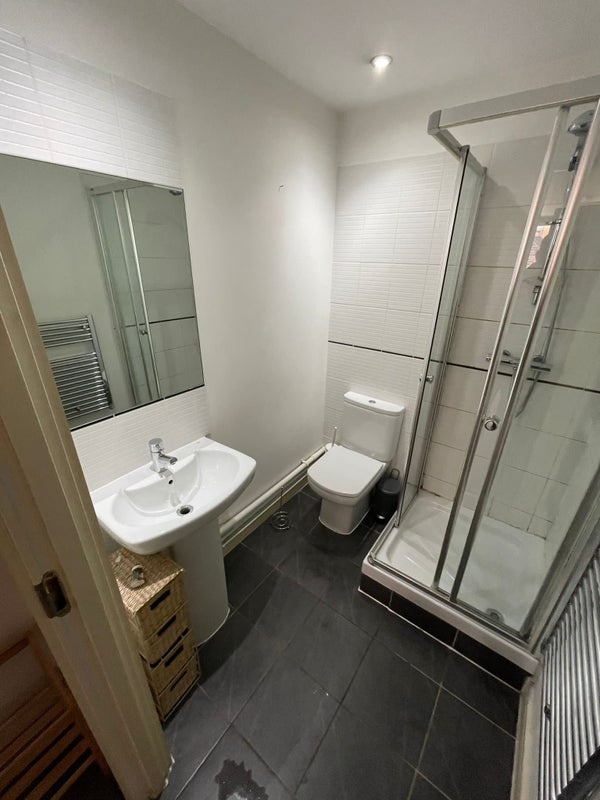 Additional image 4 of Room in a Shared Flat, Dyche St, M4, N1 7GU