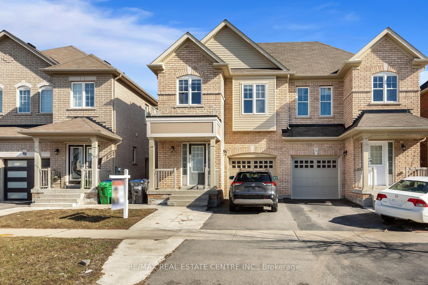 64 Yardley Crescent S, Brampton, ON, L6X 5L7
