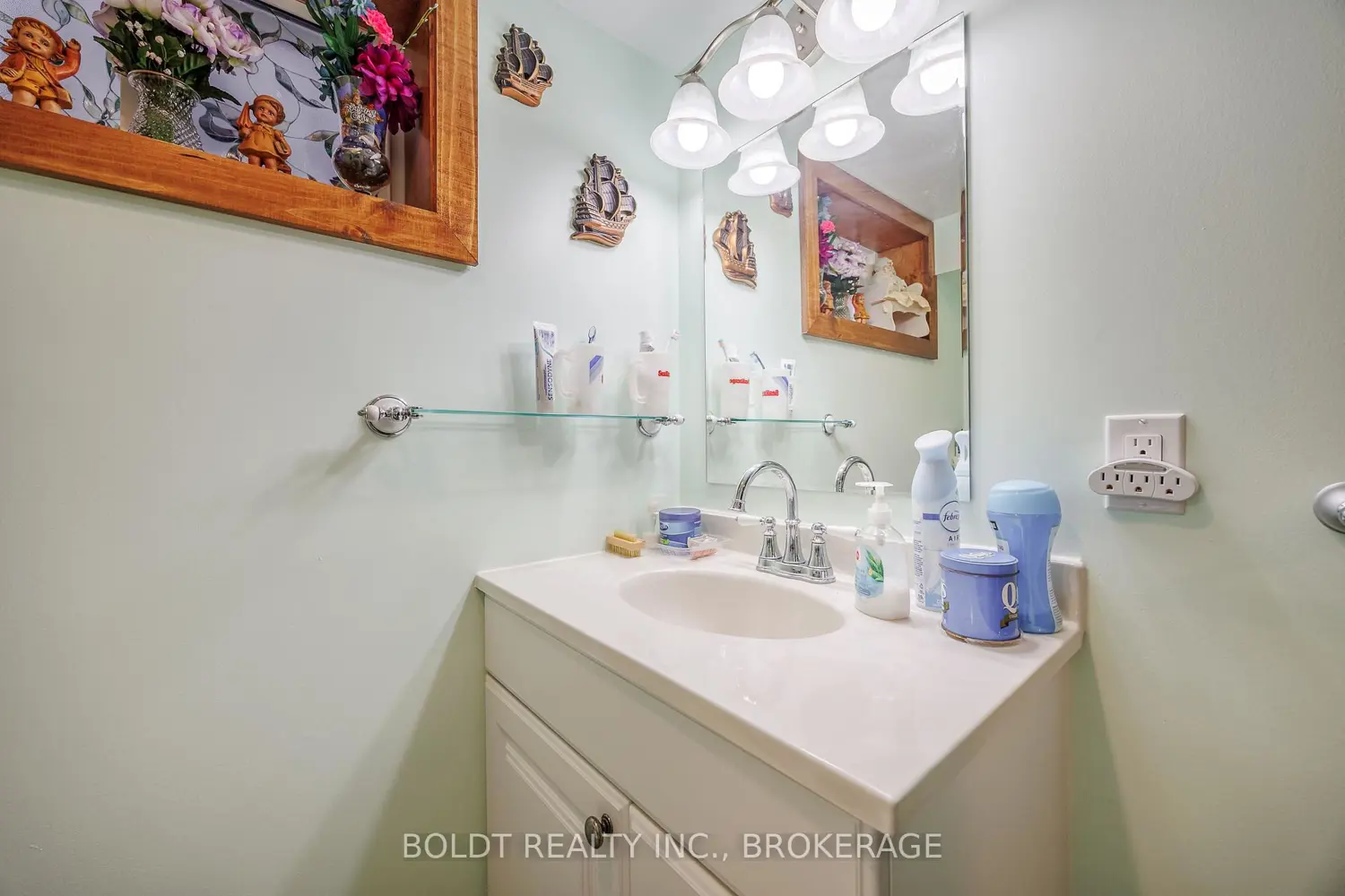 Additional image 16 of 1 Taylor Avenue