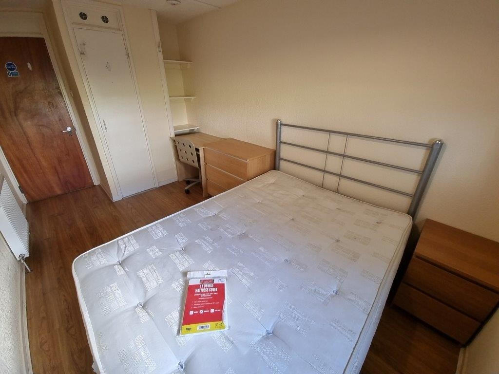 Additional image 17 of 4 Bed Flat, Hmo Licensed - St. Mungo Avenue, G4, N1 7GU