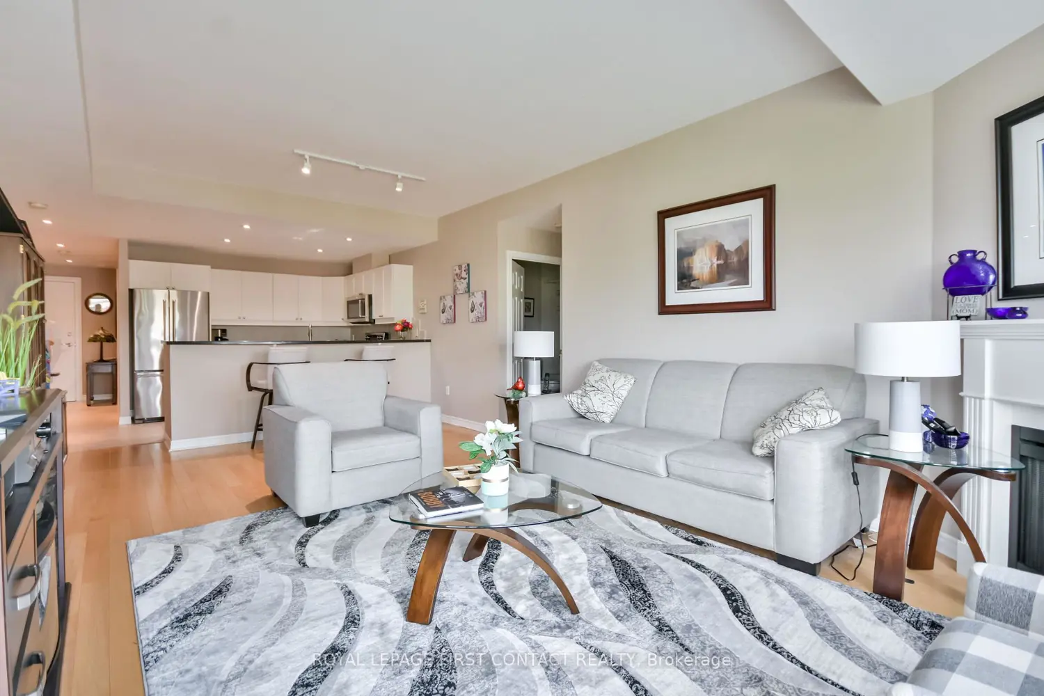 Additional image 7 of 6 Toronto Street 509