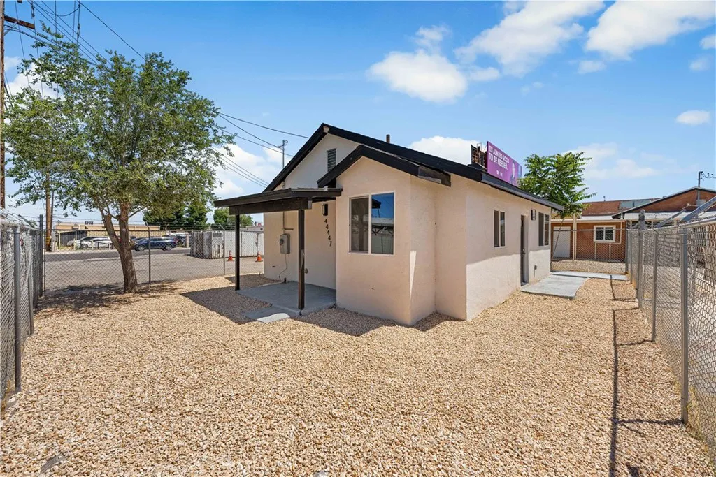 Additional image 32 of 44441 Sierra Highway, Lancaster, CA 93534