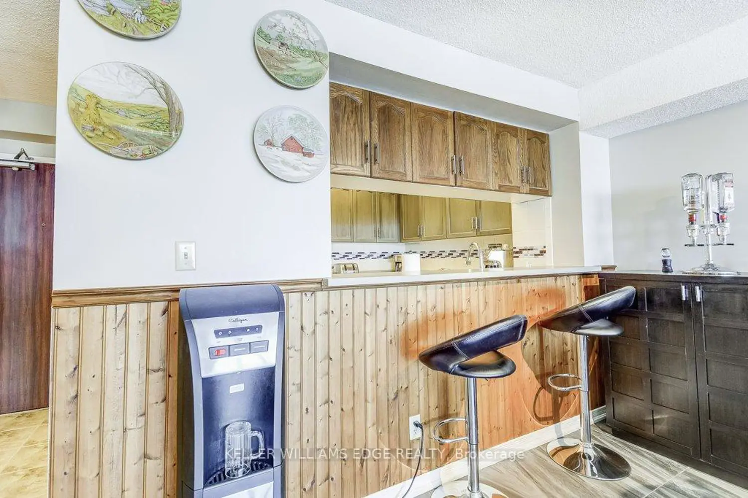 Additional image 3 of 495 Highway 8 510