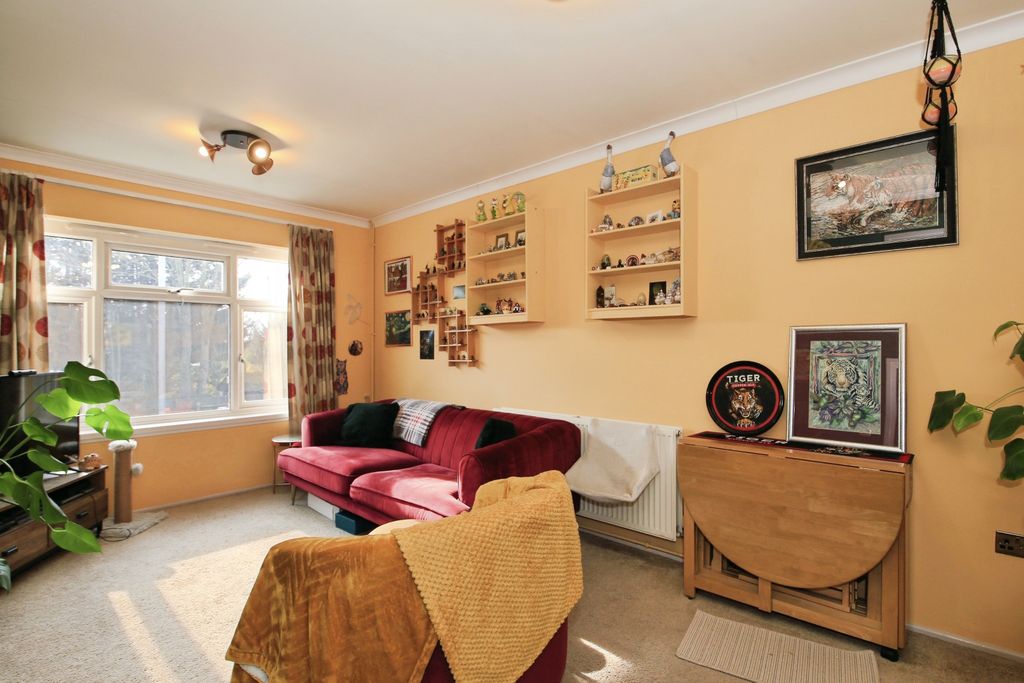 1 bed flat for saleCrown Street, Peterborough PE1 photo 5