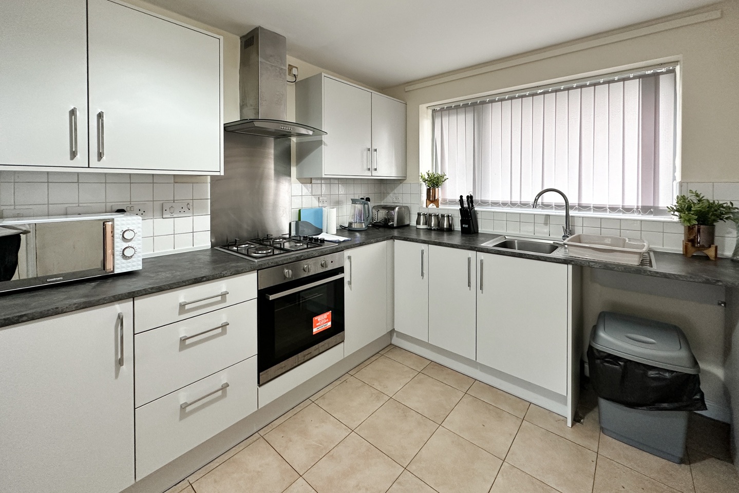 Additional image 6 of Room in a Shared House, Ashton Old Road, M11, N1 7GU