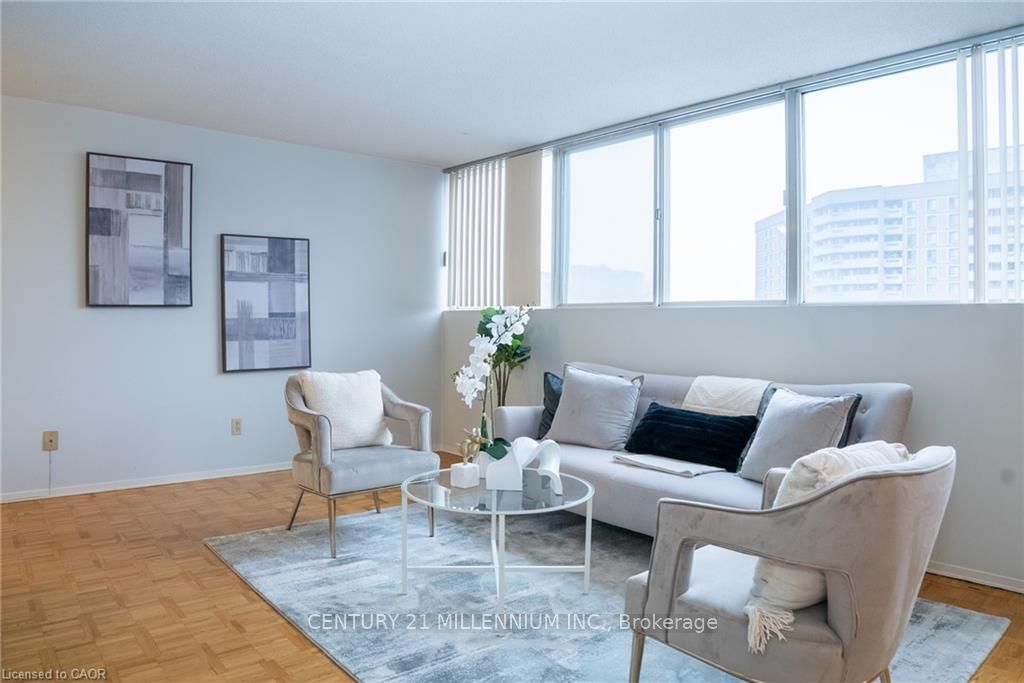 Additional image 5 of 1103-3700 Kaneff Crescent, Mississauga, ON, L5A 4B8