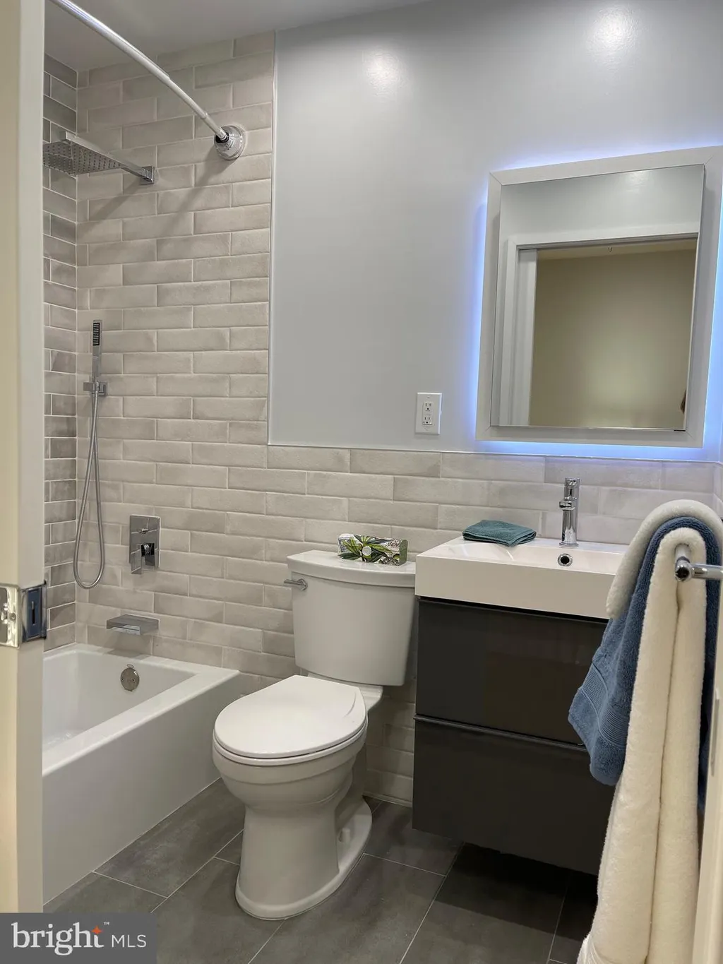 Additional image 24 of 519 G Street SW, Washington, DC 20024