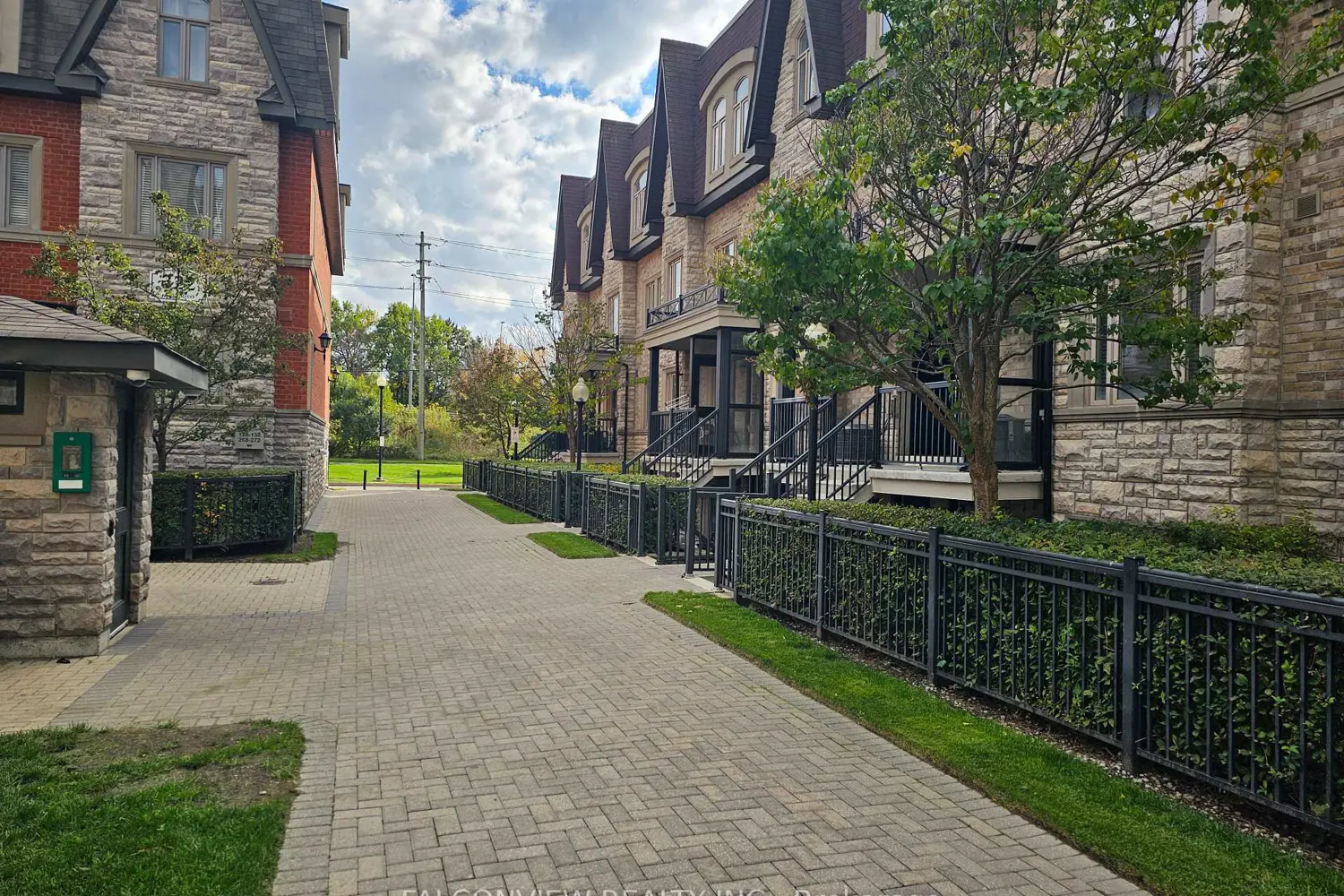 318 John Street 125