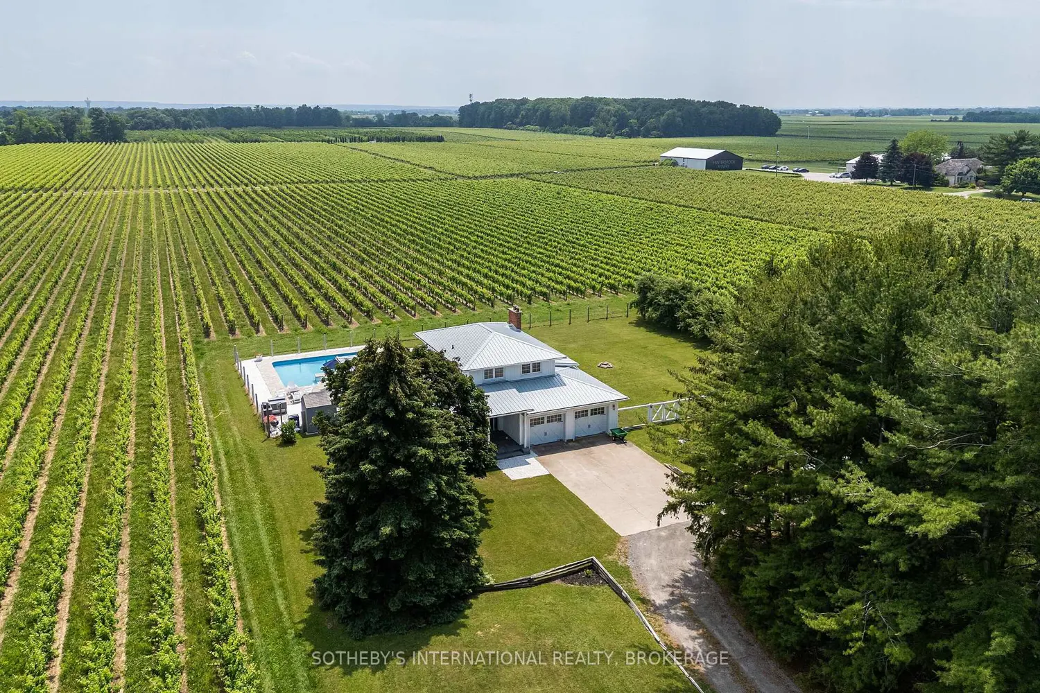 Additional image 19 of 1219 Lakeshore Road