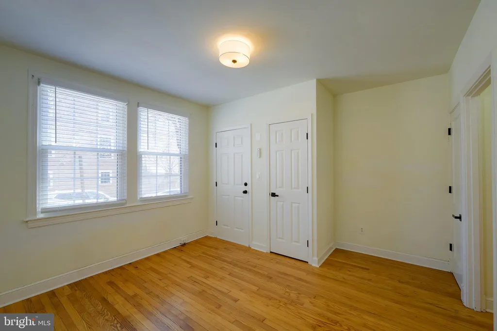 Additional image 8 of 1934 35th Place NW Unit 1, Washington, DC 20007