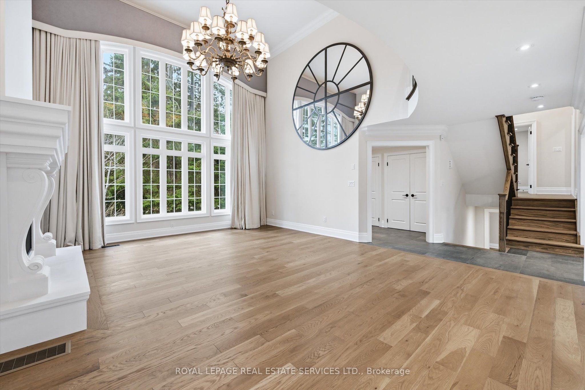 Additional image 6 of 1601 Venetia Drive, Oakville, ON, L6L 1K8
