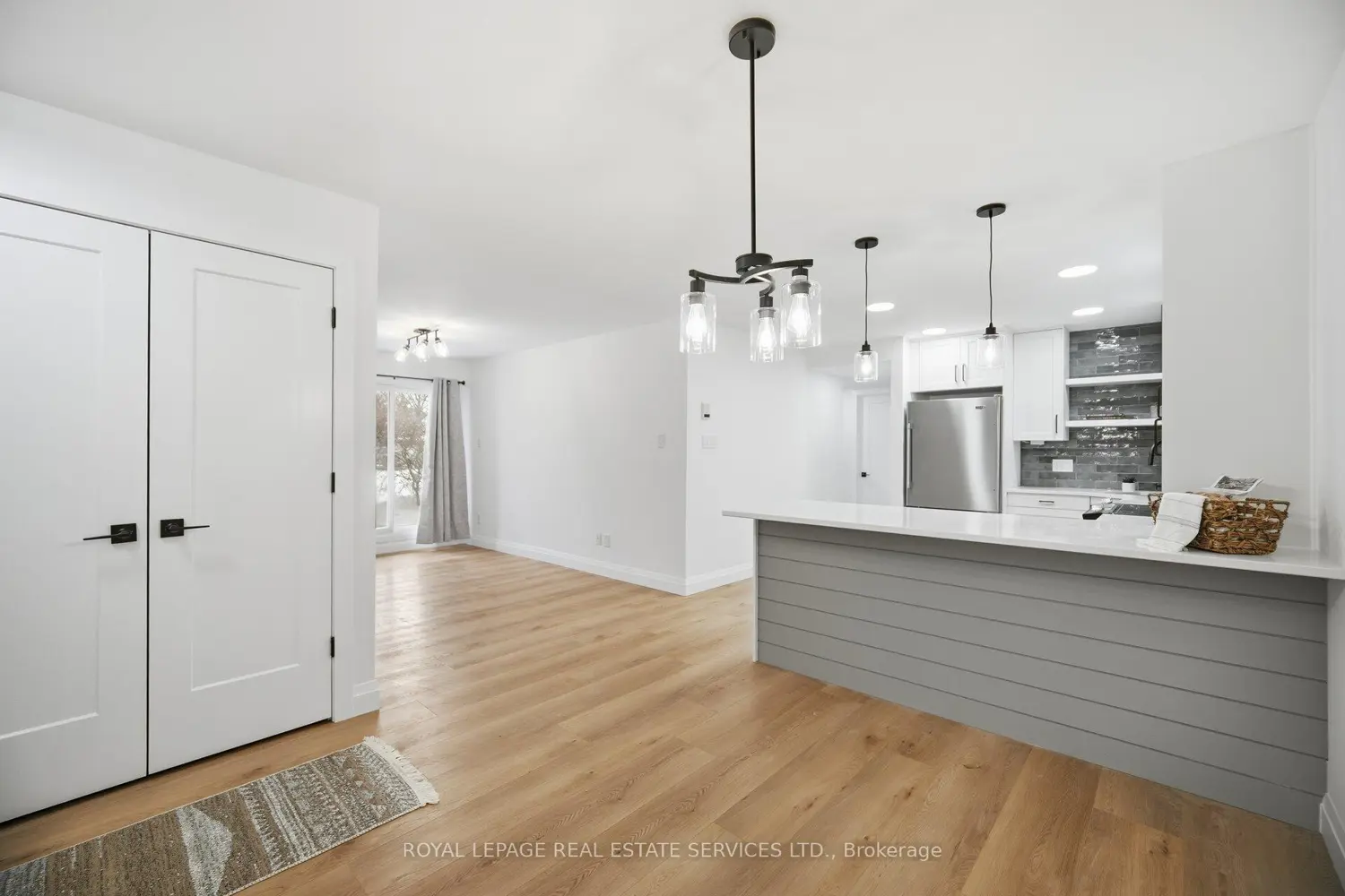 Additional image 3 of 1476 Pilgrim's Way 1811