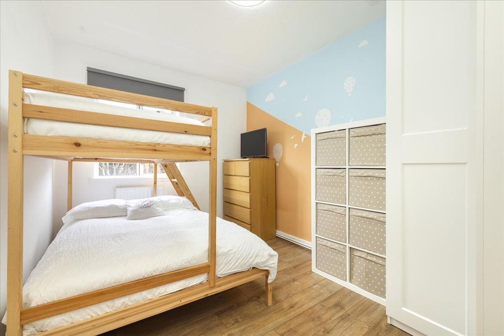 Additional image 23 of 3 bed flat for sale17 Waverley Road, Bonnyrigg EH19