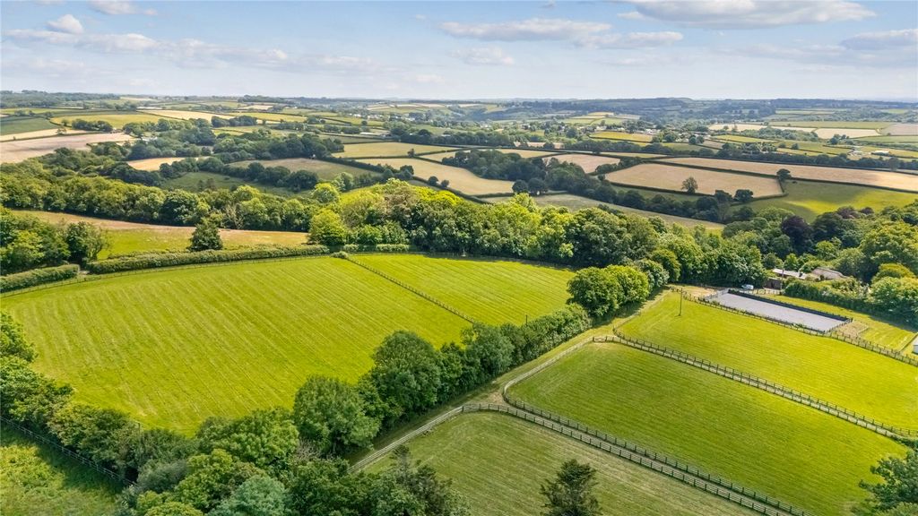 6 bed equestrian for saleDolton, Winkleigh, Devon EX19 photo 3