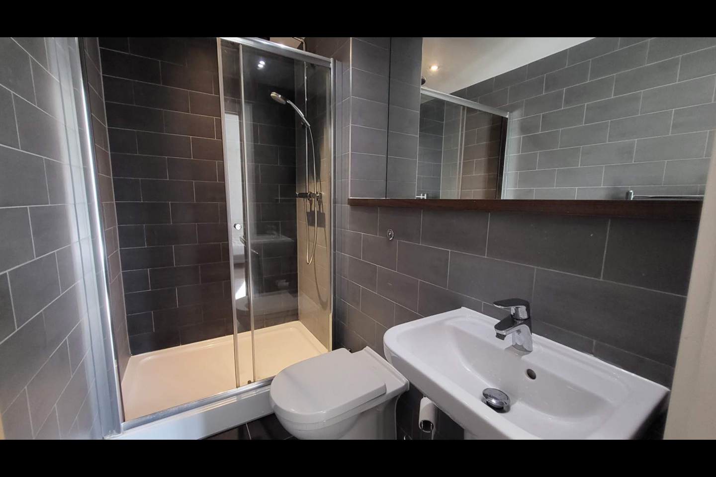 Additional image 5 of 2 Bed Flat, Cambridge St, M1, N1 7GU